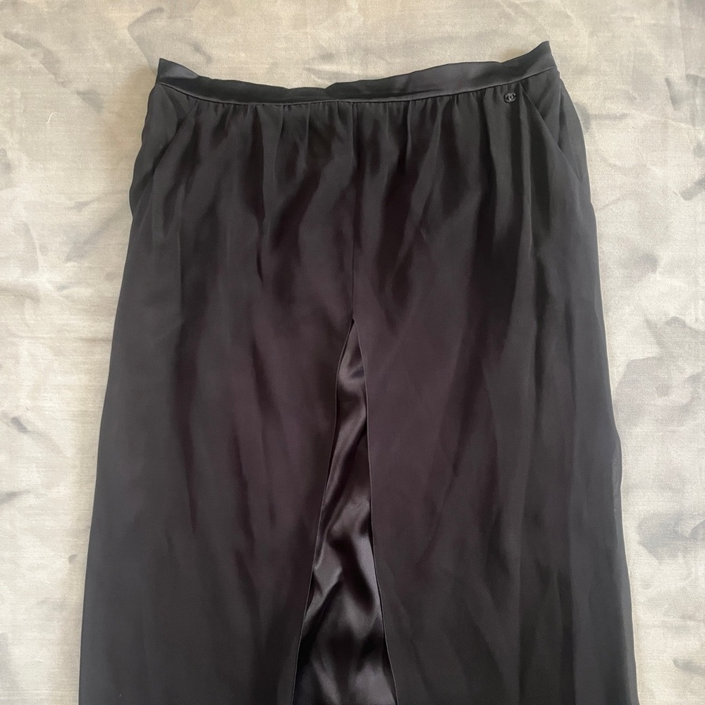 Chanel 2002 High Waisted Silk Maxi Skirt - Picture 7 of 15